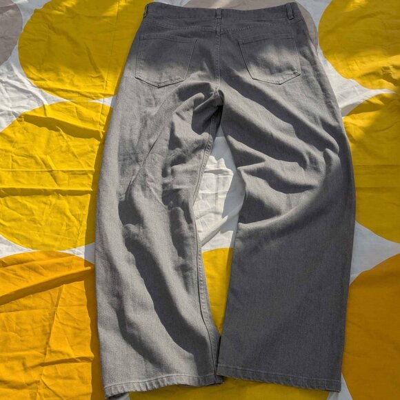 Sia Arnika gray goth print jeans - Picture 2 of 6